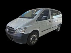 Weiß Gebraucht 2011 Mercedes Vito Van / Kleinbus | 8.999 €