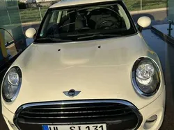 Weiß Gebraucht 2016 Mini ONE Kleinwagen | 9.500 € (Guter Preis)