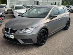 Silber Gebraucht 2018 Seat Leon Reference Limousine | 9.800 € (Fairer Preis)