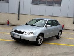 Silber Gebraucht 1999 Audi A3 Limousine | 2.500 € (Teuer)