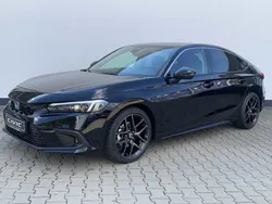 Crystal black pearl (schwarz) Gebraucht 2022 Honda Civic Advance Limousine | 37.990 € (Etwas zu teuer)