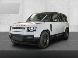 Weiss Gebraucht 2023 Land Rover Defender SE Dynamic SUV | 75.890 € (Teuer)