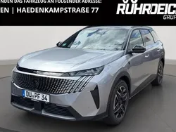 Grau Gebraucht 2024 Peugeot 5008 GTi Van / Kleinbus | 42.990 € (Etwas zu teuer)