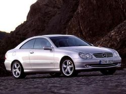 Silber Gebraucht 2002 Mercedes CLK240 Elegance Coupé | 7.450 € (Teuer)