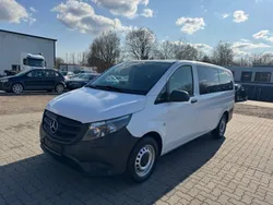 Weiß Gebraucht 2015 Mercedes Vito Van / Kleinbus | 12.499 € (Teuer)
