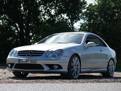 Silber Gebraucht 2006 Mercedes CLK500 AMG Coupé | 15.999 €