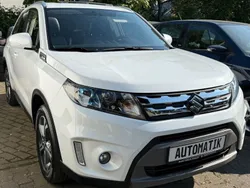 Weiß Gebraucht 2017 Suzuki Vitara SUV | 15.990 € (Etwas zu teuer)