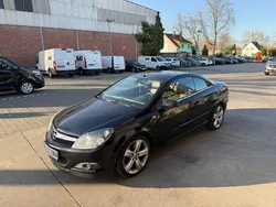 Schwarz Gebraucht 2009 Opel Astra Cabriolet Edition Cabrio | 3.700 € (Fairer Preis)