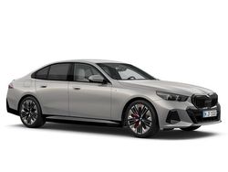 Gebraucht 2025 BMW 550e Comfort Edition Limousine | 78.995 € (Fairer Preis)