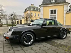 Mokka / schwarz Gebraucht 1980 Porsche 911SC Cabrio | 85.000 €