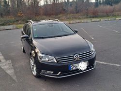 Grau Gebraucht 2011 VW Passat Highline Kombi | 11.400 € (Teuer)