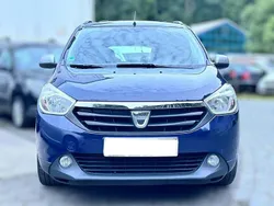 Blau Gebraucht 2015 Dacia Lodgy Van / Kleinbus | 6.500 € (Superpreis)