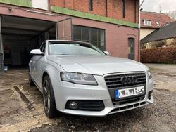 Silber Gebraucht 2011 Audi A4 Limousine | 9.900 € (Fairer Preis)