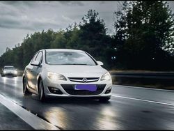 Gebraucht 2014 Opel Astra Energy Limousine | 6.999 € (Etwas zu teuer)