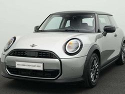Grau Gebraucht 2024 Mini Cooper Classic Kleinwagen | 26.017 € (Fairer Preis)