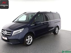 Blau Gebraucht 2021 Mercedes V220 Van / Kleinbus | 46.880 € (Teuer)