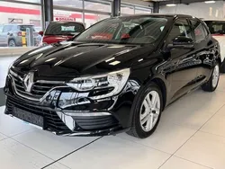 Schwarz Gebraucht 2018 Renault Mégane IV Play Limousine | 15.990 € (Teuer)