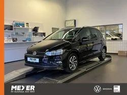 Schwarz Gebraucht 2019 VW Golf Sportsvan Join Van / Kleinbus | 16.490 € (Fairer Preis)