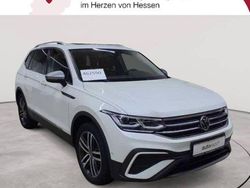 Weiß Gebraucht 2022 VW Tiguan Allspace SUV | 26.589 € (Fairer Preis)