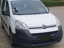 Weiß Gebraucht 2016 Citroën Berlingo Van / Kleinbus | 8.150 € (Fairer Preis)