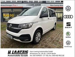 Weiß Gebraucht 2021 VW Multivan Family Van | 42.990 € (Fairer Preis)