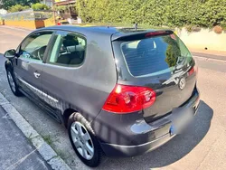 Blau Gebraucht 2005 VW Golf V Coupé | 3.300 € (Fairer Preis)