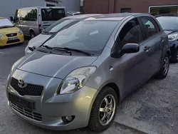 Grau Gebraucht 2008 Toyota Yaris Kleinwagen | 2.699 € (Fairer Preis)