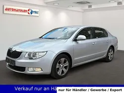 Silber Gebraucht 2012 Skoda Superb Limousine | 5.999 € (Superpreis)
