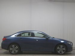 Blau Gebraucht 2020 Mercedes A200 Progressive Limousine | 18.690 € (Fairer Preis)