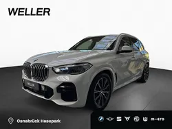 Alpinweiss (weiß) Gebraucht 2023 BMW X5 M Sport SUV | 66.500 € (Superpreis)