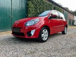 Rot Gebraucht 2011 Renault Twingo Kleinwagen | 2.500 € (Fairer Preis)
