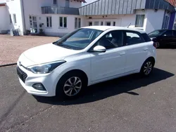 Weiss Gebraucht 2020 Hyundai i20 Limousine | 12.900 € (Guter Preis)