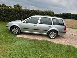 Silber Gebraucht 2001 VW Golf IV Kombi | 900 € (Guter Preis)
