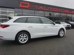 Nevada weiß Gebraucht 2023 Seat Leon Style Limousine | 22.990 € (Etwas zu teuer)