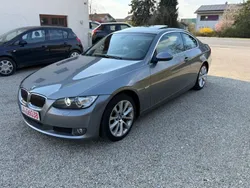 Grau Gebraucht 2008 BMW 325 Comfort Edition Coupé | 5.999 €
