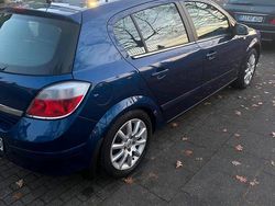 Blau Gebraucht 2004 Opel Astra | 1.999 € (Fairer Preis)
