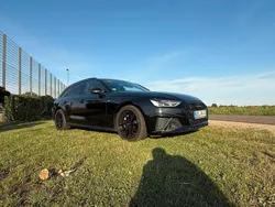 Schwarz Gebraucht 2019 Audi A4 S-Line Kombi | 22.599 € (Guter Preis)