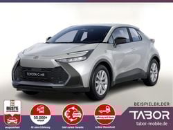Grau (marlin grau metallic) Neu 2025 Toyota C-HR Comfort SUV | 29.088 € (Superpreis)