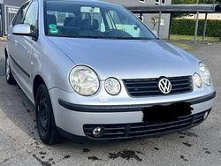 Silber Gebraucht 2002 VW Polo Kleinwagen | 1.900 € (Etwas zu teuer)