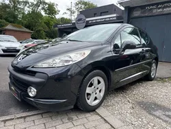 Schwarz Gebraucht 2009 Peugeot 207 Urban Move Kleinwagen | 4.300 € (Etwas zu teuer)