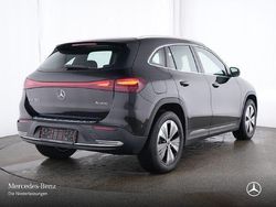Kosmosschwarz Gebraucht 2024 Mercedes EQA350 Advanced SUV | 33.990 € (Fairer Preis)