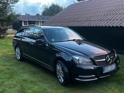 Schwarz Gebraucht 2014 Mercedes 220 Avantgarde Kombi | 14.000 €