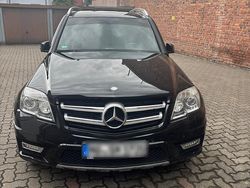 Schwarz Gebraucht 2011 Mercedes GLK250 SUV | 12.000 €