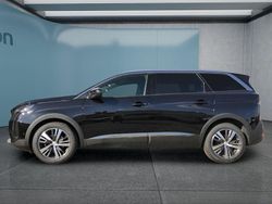 Schwarz Gebraucht 2023 Peugeot 5008 Van / Kleinbus | 27.499 € (Fairer Preis)