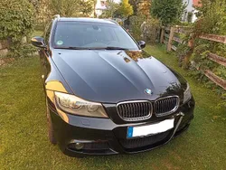 Schwarz Gebraucht 2011 BMW 320 M Sport Kombi | 10.500 € (Teuer)