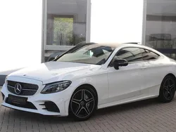 Weiß Gebraucht 2019 Mercedes C300 AMG Coupé | 32.900 € (Etwas zu teuer)