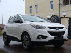 Weiß Gebraucht 2014 Hyundai ix35 Style SUV | 9.490 € (Superpreis)