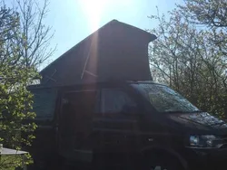 Braun Gebraucht 2011 VW T5 Comfortline Van | 28.222 €