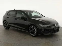 Grenadil schwarz metallic Neu 2025 VW Golf VIII R-line Limousine | 34.045 € (Fairer Preis)