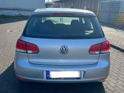 Silber Gebraucht 2009 VW Golf VI Trendline Kleinwagen | 3.900 € (Guter Preis)